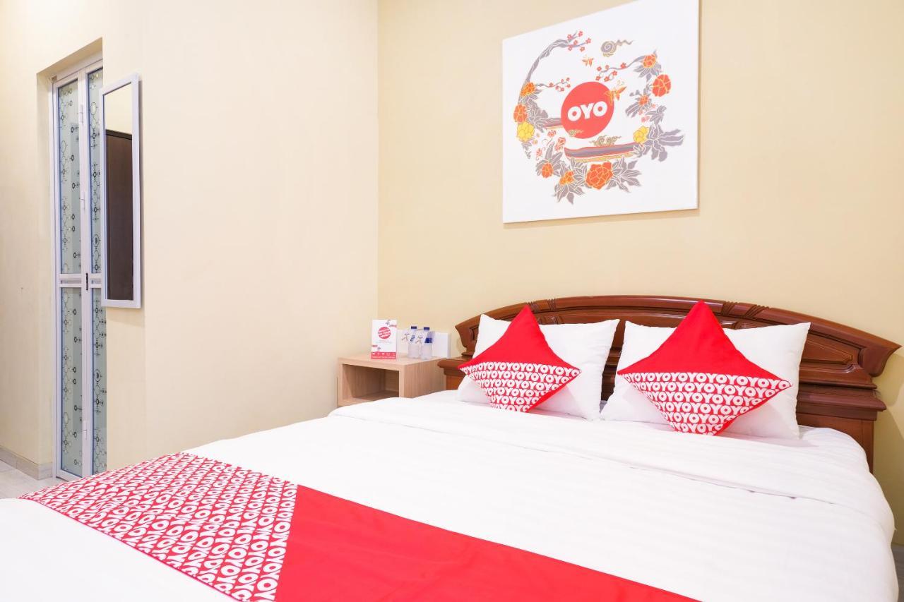 Super Oyo 90033 Dehome Family Melati Exterior photo